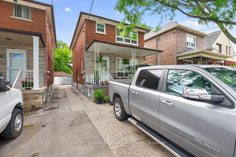 750 Jane Street, Toronto, ON M6N 4B2 – photo 3