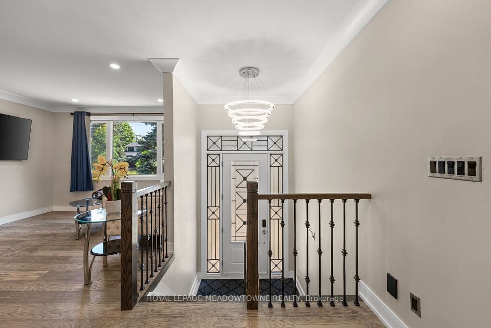 1268 Forest Hill, Oakville, ON L6H 2C3 – photo 3