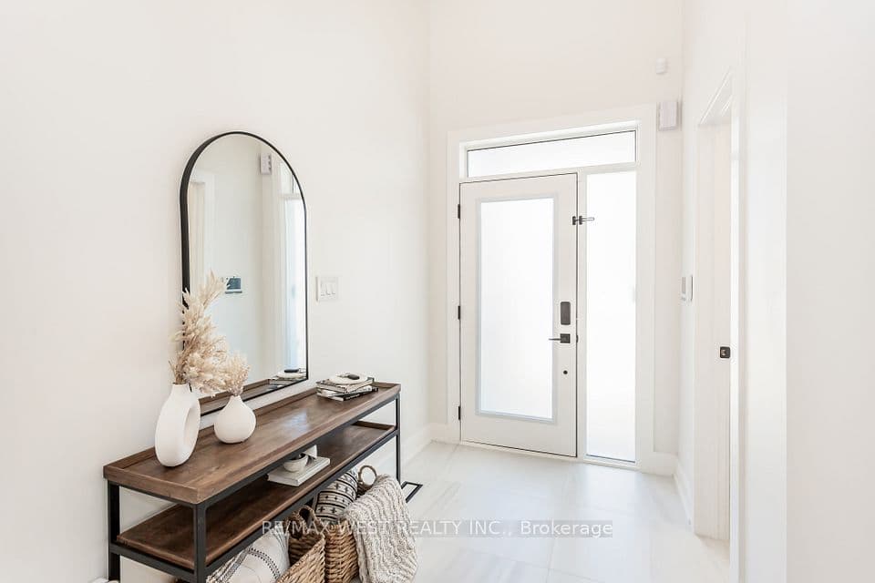 3437 Park Heights Way, Mississauga, ON L5M 0V5 – photo 3
