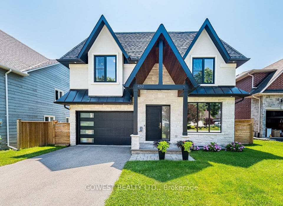 402 Niar Avenue, Mississauga, ON L5G 1W3 – main photo