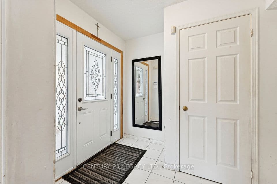 71 Townley Crescent, Brampton, ON L6Z 4T1 – photo 3