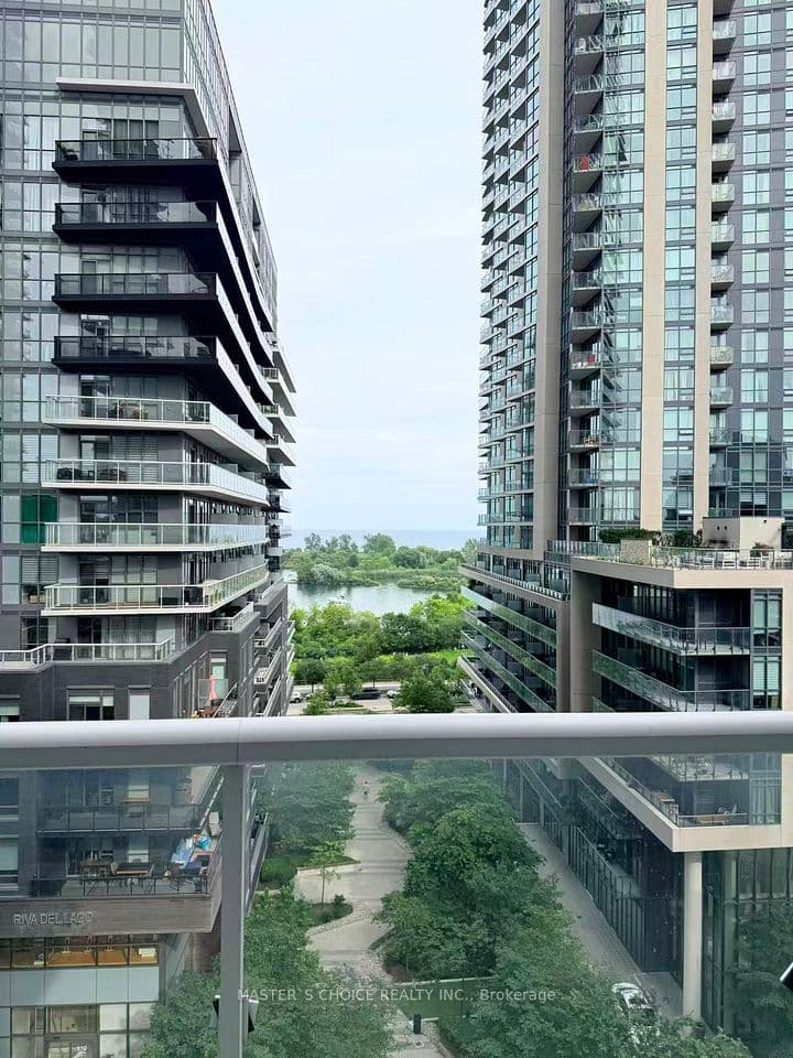 56 Annie Craig Drive 704, Toronto, ON M8V 0C4 – photo 3