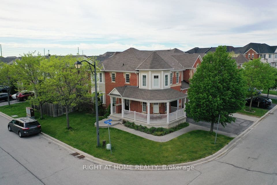 221 Prosser Circle, Milton, ON L9T 0P6 – photo 3