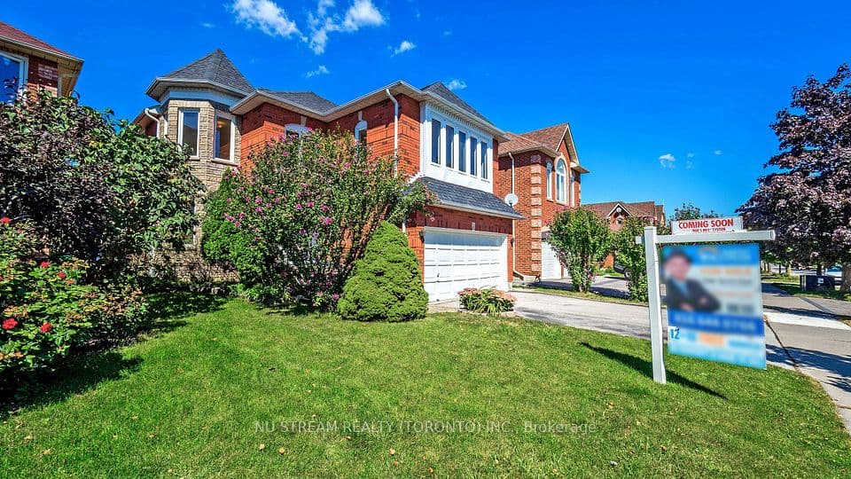 1337 Daniel Creek Road, Mississauga, ON L5V 1V3 – photo 2