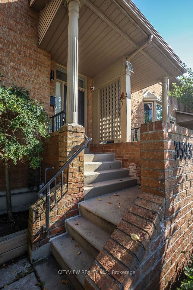 3593 Kariya Drive, Mississauga, ON L5B 3J2 – photo 3