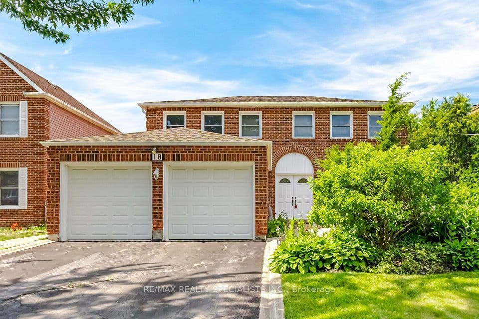 18 Jill Crescent, Brampton, ON L6S 3J2 – main photo