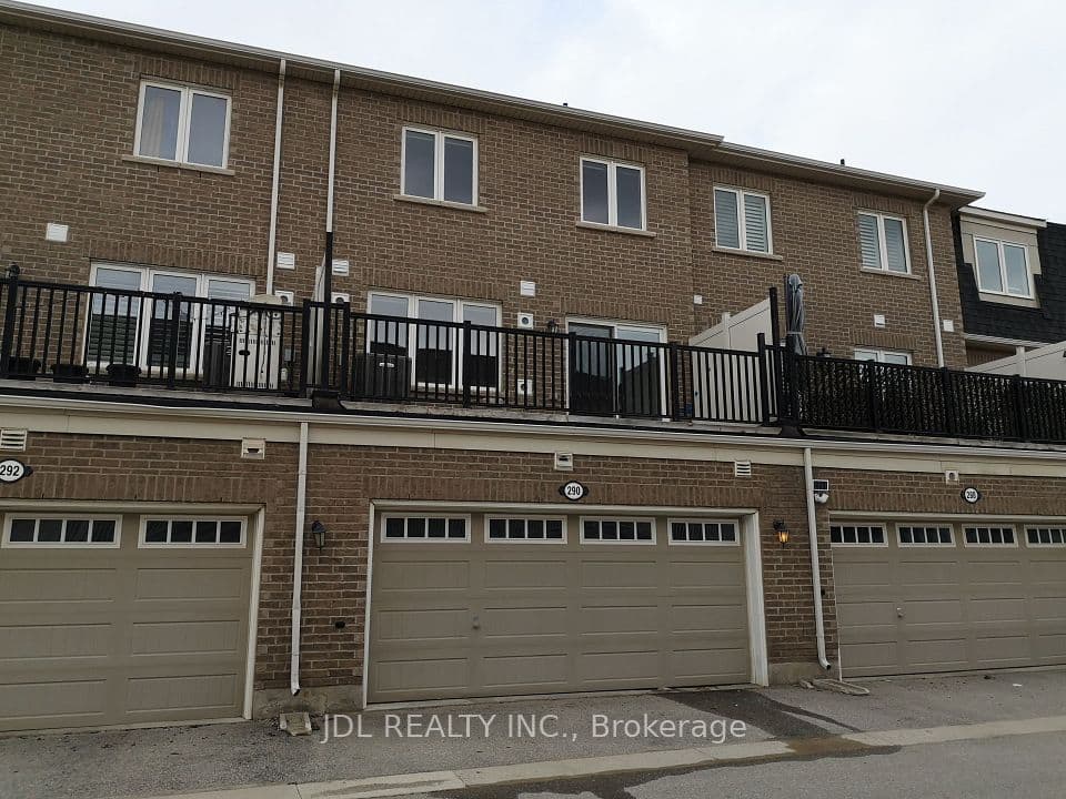 290 Ellen Davidson Drive, Oakville, ON L6M 0V5 – photo 2