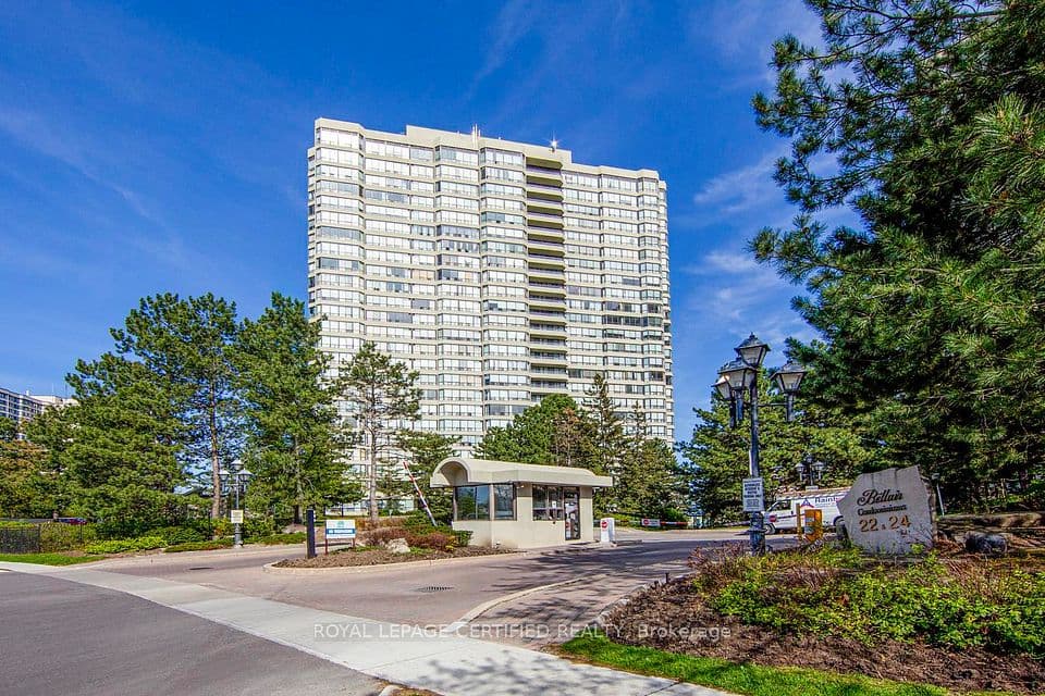 22 Hanover Road 2107, Brampton, ON L6S 5K7 – main photo