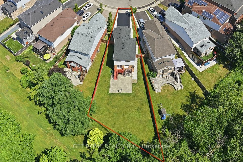 50 Willow Park Drive, Brampton, ON L6R 2N4 – photo 2