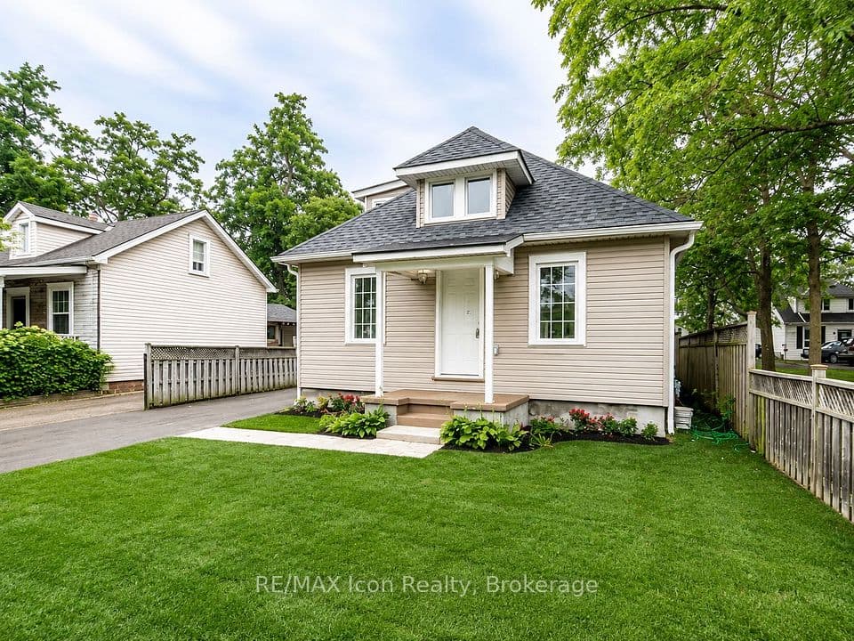 1270 Spring Gardens Road, Burlington, ON L7T 1J8 – photo 2
