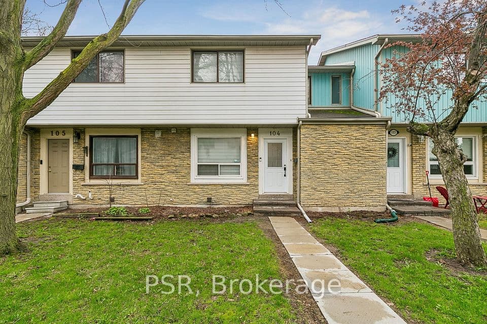 6540 Falconer Drive 104, Mississauga, ON L5N 1M1 – main photo