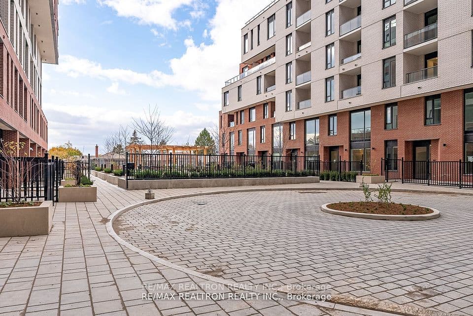 3100 Keele Street 430, Toronto, ON M3M 0E1 – photo 3