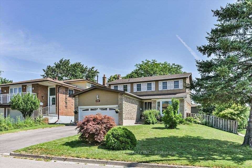 2381 Lyford Lane, Burlington, ON L7P 3Y8 – main photo