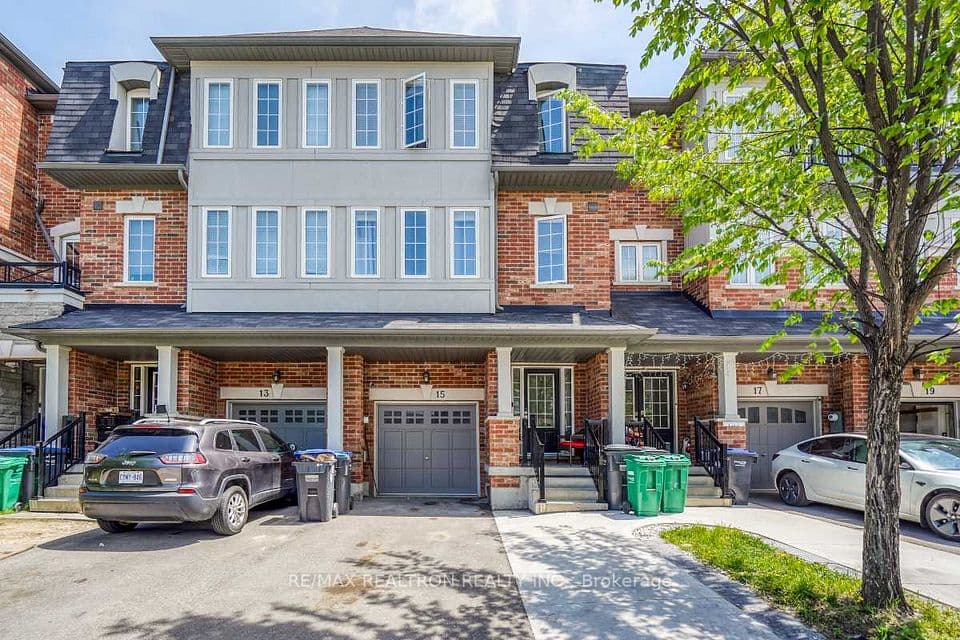 15 Sprucewood Road, Brampton, ON L6Z 0J3 – main photo