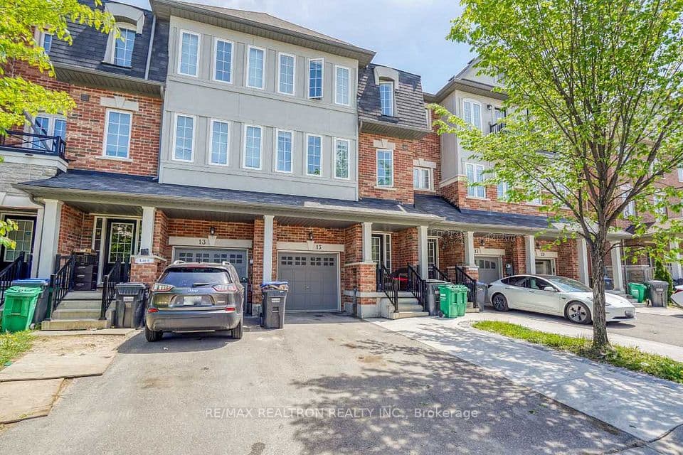 15 Sprucewood Road, Brampton, ON L6Z 0J3 – photo 2