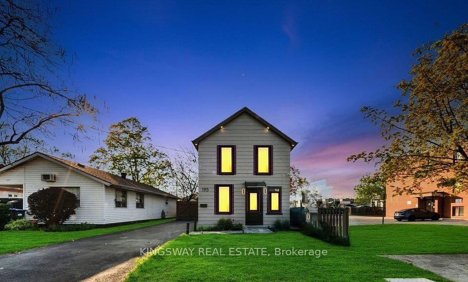 195 Randi Road, Mississauga, ON L5A 1V6 – main photo