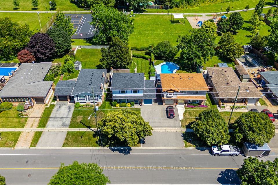357 Delrex Boulevard, Halton Hills, ON L7G 4H6 – photo 3