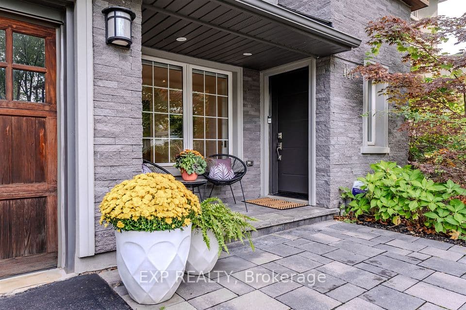 467 Caesar Avenue, Oakville, ON L6J 3Z1 – photo 2