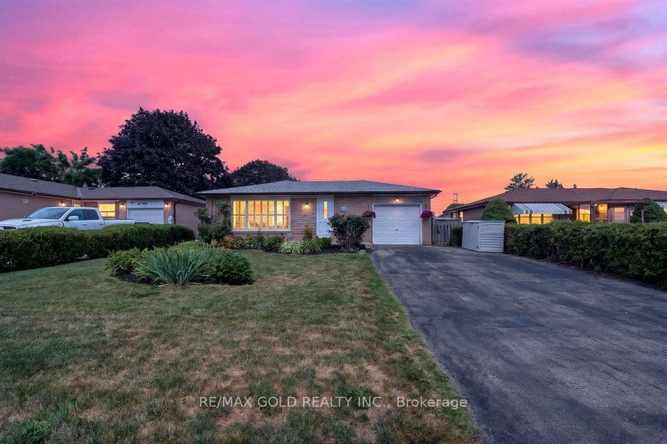 47 Belmont Drive, Brampton, ON L6T 2K5 – main photo