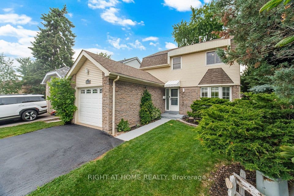 1527 Forestdale Court, Oakville, ON L6H 3A1 – photo 3