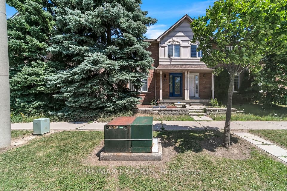 35 Malta Avenue 87, Brampton, ON L6Y 5B4 – main photo