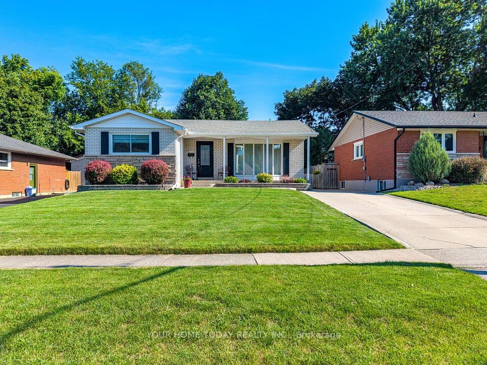 17 Carole Street, Halton Hills, ON L7G 5B4 – main photo