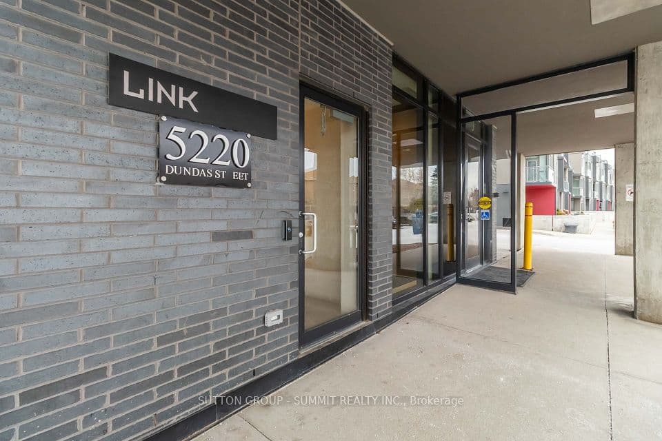 5220 DUNDAS Street D422, Burlington, ON L7L 0J4 – photo 2