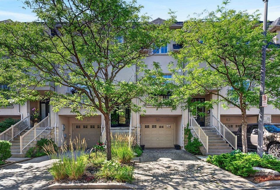 1335 Ontario Street 12, Burlington, ON L7S 1E9 – main photo