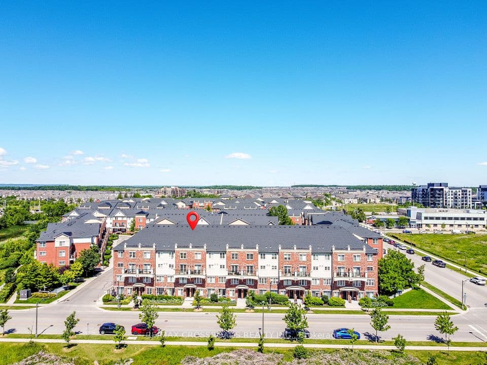 51 Hays Boulevard 19, Oakville, ON L6H 0J1 – photo 2