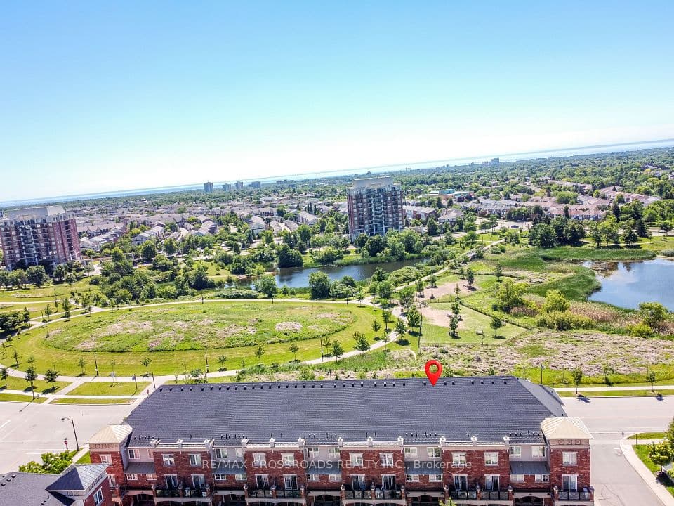 51 Hays Boulevard 19, Oakville, ON L6H 0J1 – main photo