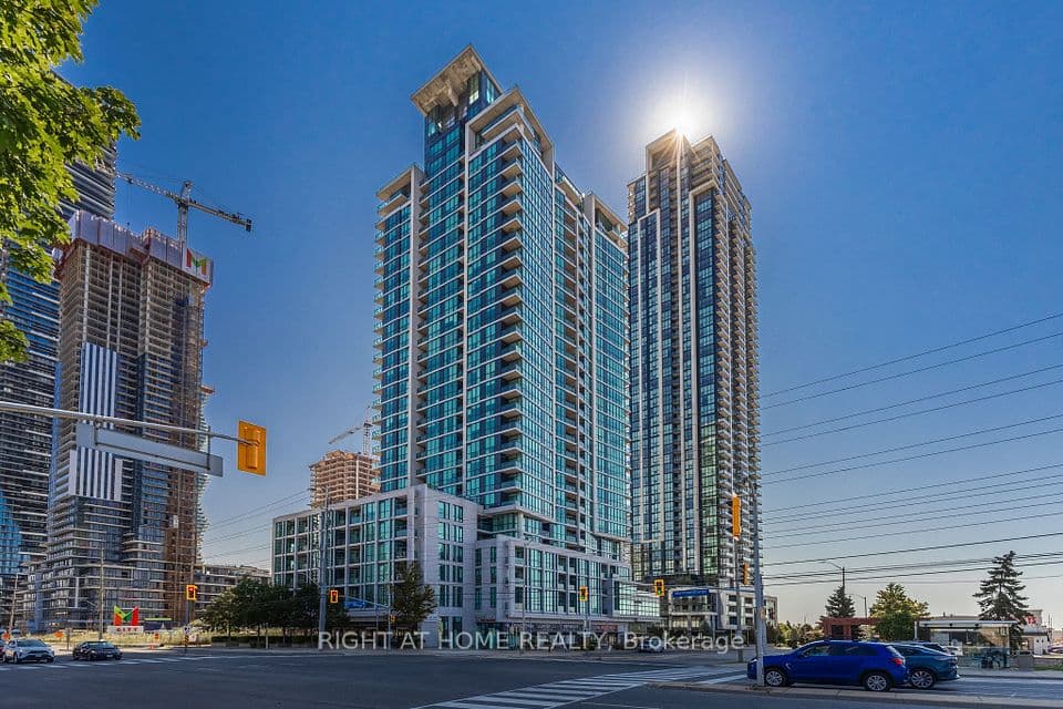 3985 Grand Park Drive 302, Mississauga, ON L5B 0H8 – photo 2