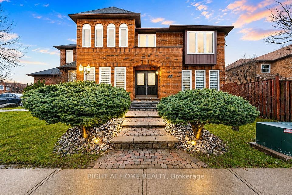 39 Banner Road, Brampton, ON L6X 4K8 – main photo