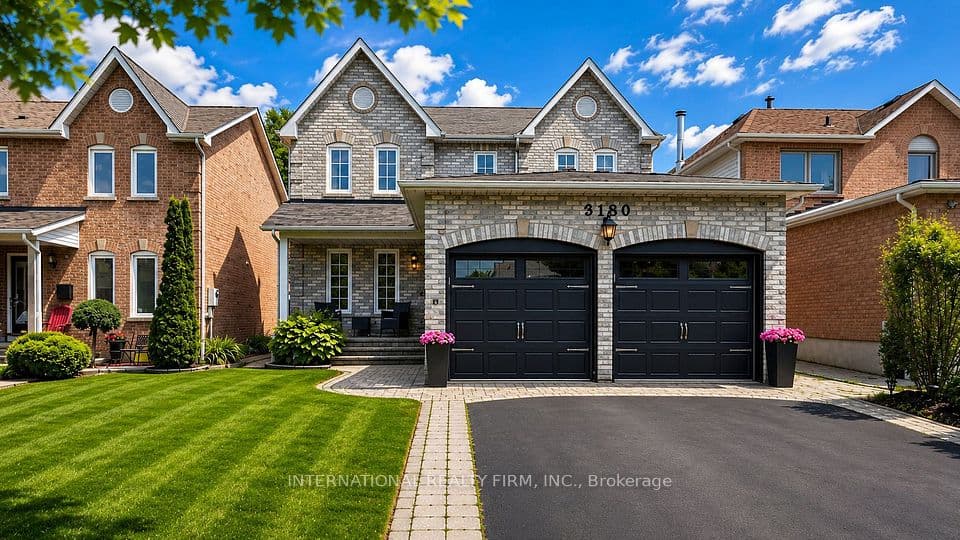 3180 Pebblewood Road, Mississauga, ON L5N 6P5 – main photo