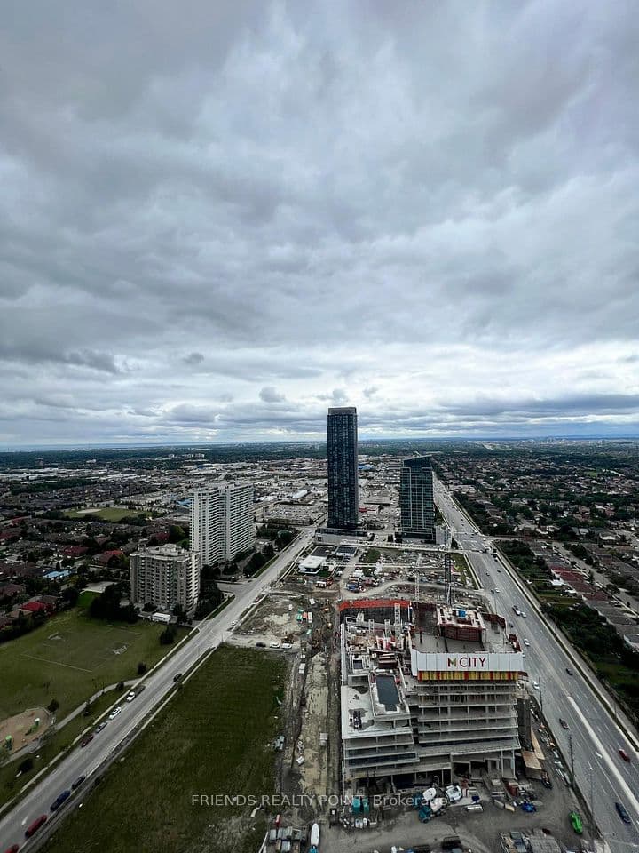 3900 Confederation Parkway 3805, Mississauga, ON L5B 0M3 – photo 2
