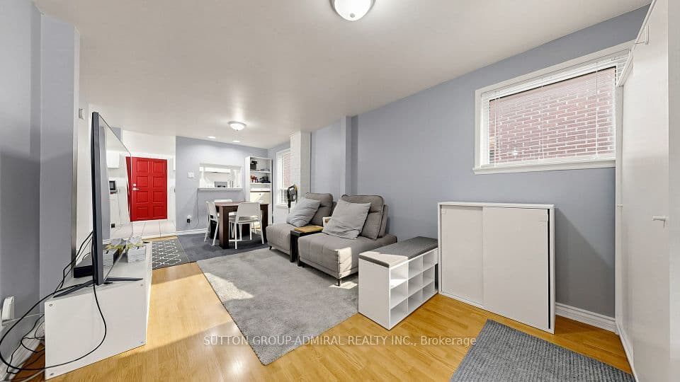 75 Rockcliffe Boulevard, Toronto, ON M6N 4R4 – photo 3