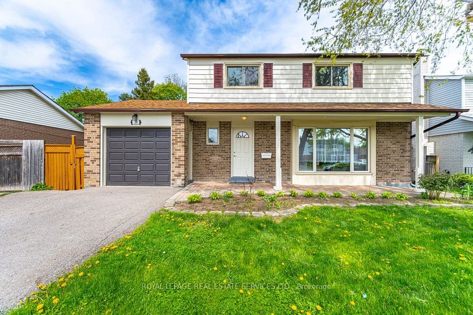 39 Aberdeen Crescent, Brampton, ON L6T 2P8 – main photo