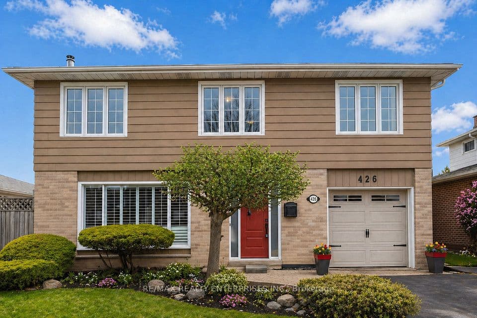 426 Bartley Bull Parkway, Brampton, ON L6W 2M5 – photo 3