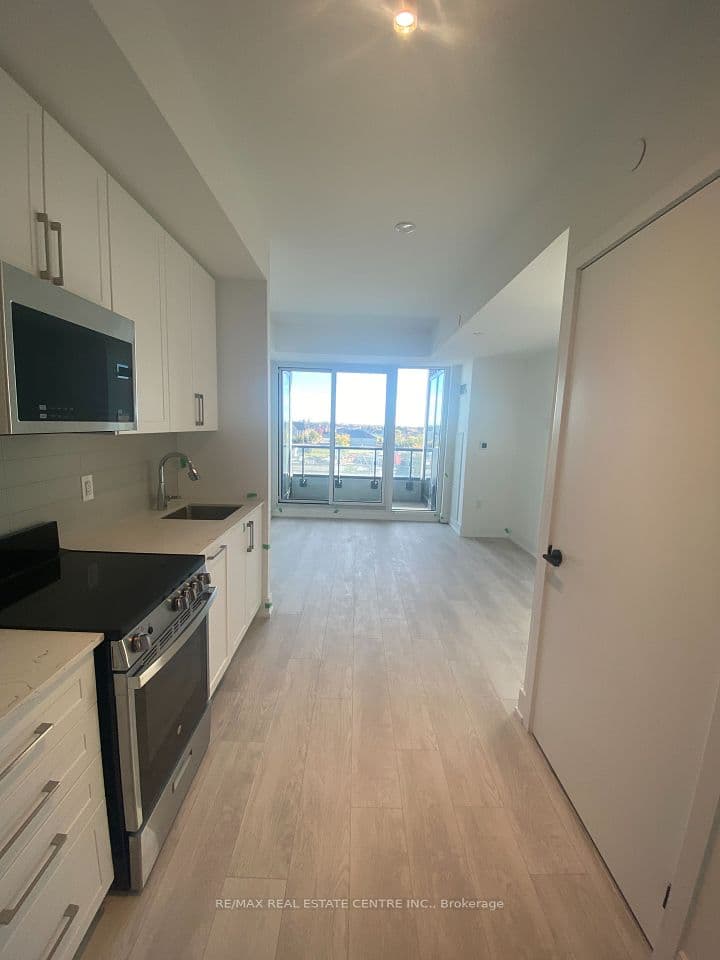 2450 Old Bronte Road 417, Oakville, ON L6M 5P6 – photo 2