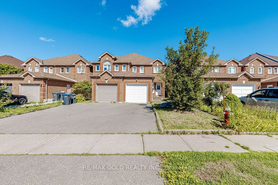 12 Mccleave Crescent, Brampton, ON L6Y 4Z6 – main photo