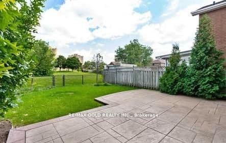 36 Windmill Boulevard, Brampton, ON L6Y 3E4 – photo 3