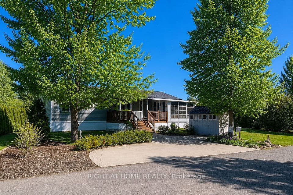 4449 Milburough Line 5 Beech Street, Burlington, ON L7P 0C5 – main photo