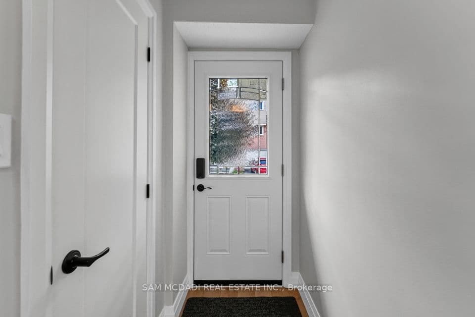 400 Mississauga Valley Boulevard 157, Mississauga, ON L5A 3N6 – photo 2