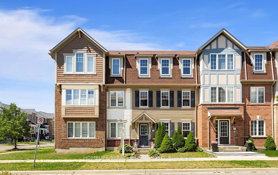 22 Crossbill Road, Brampton, ON L7A 0S5 – photo 3