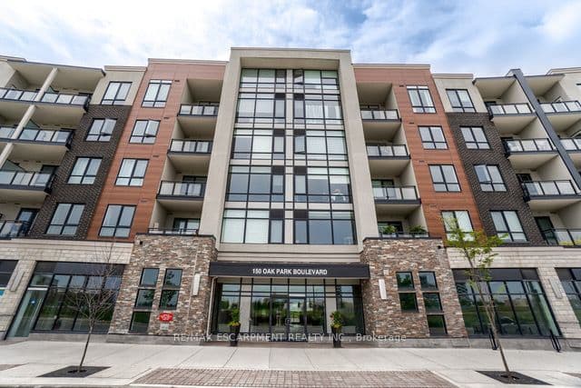 150 OAK PARK Boulevard 220, Oakville, ON L6H 3P2 – main photo
