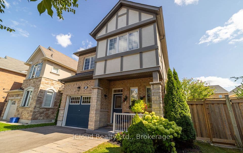 954 Penson Crescent, Milton, ON L9T 8Z7 – main photo