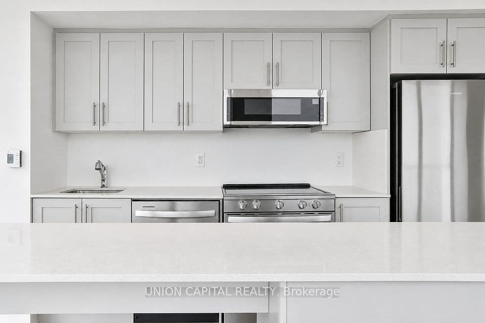 1063 Douglas McCurdy Common 1104, Mississauga, ON L5G 0C5 – photo 2