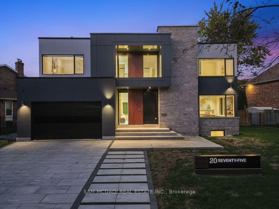 2075 Shawanaga Trail, Mississauga, ON L5H 3Z3 – main photo