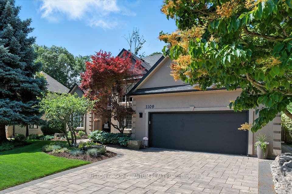 1109 Forestvale Drive, Burlington, ON L7P 4W3 – photo 2