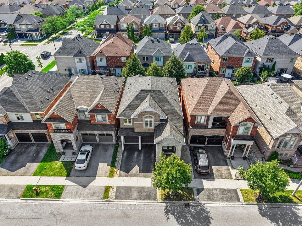 3040 Ferguson Drive, Burlington, ON L7M 0G5 – photo 2