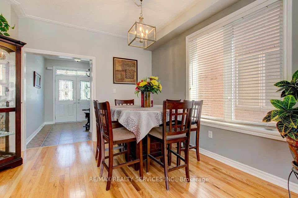 35 Hardgate Crescent, Brampton, ON L7A 3V7 – photo 3